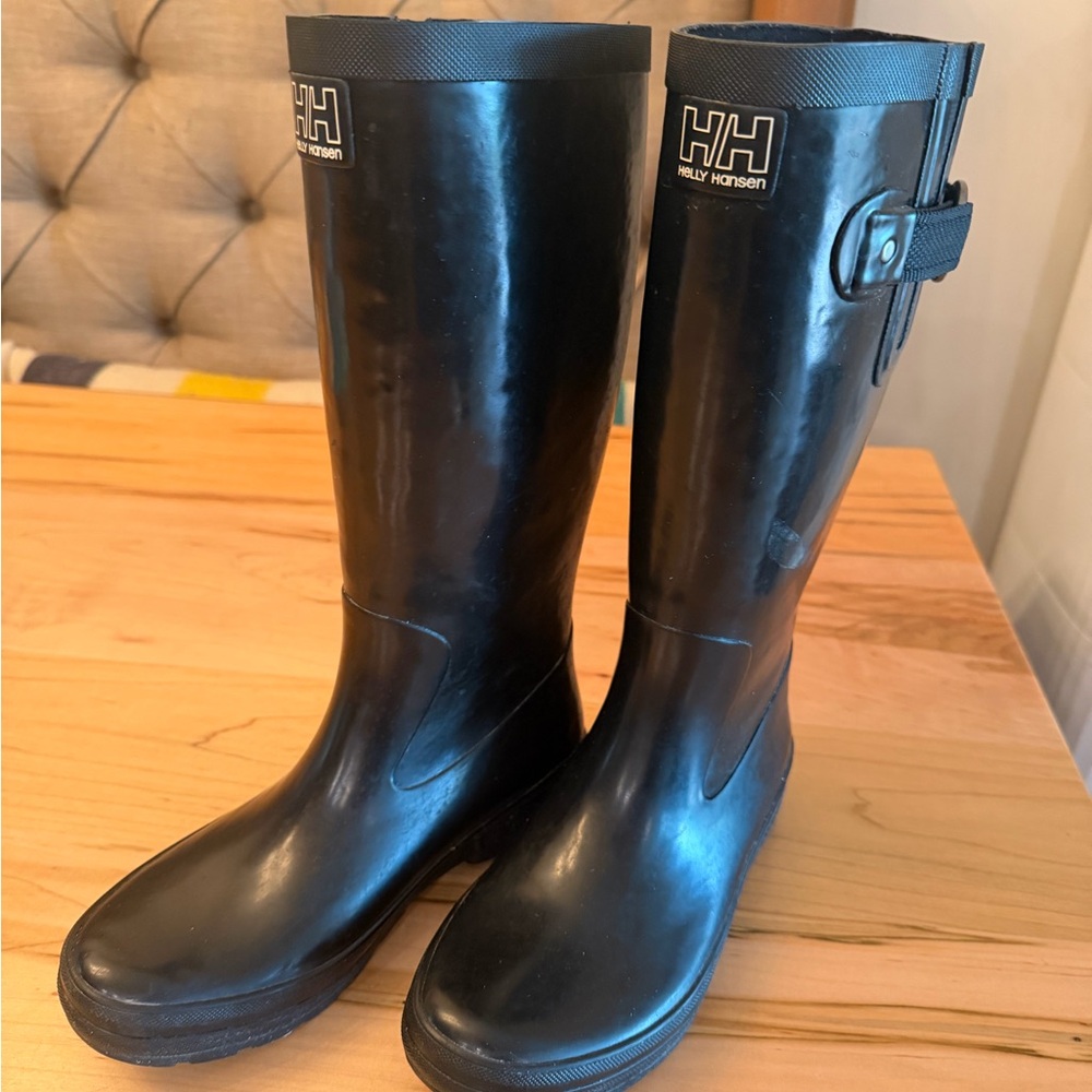 Helly Hansen Black Glossy Rubber Tall Rain Boots